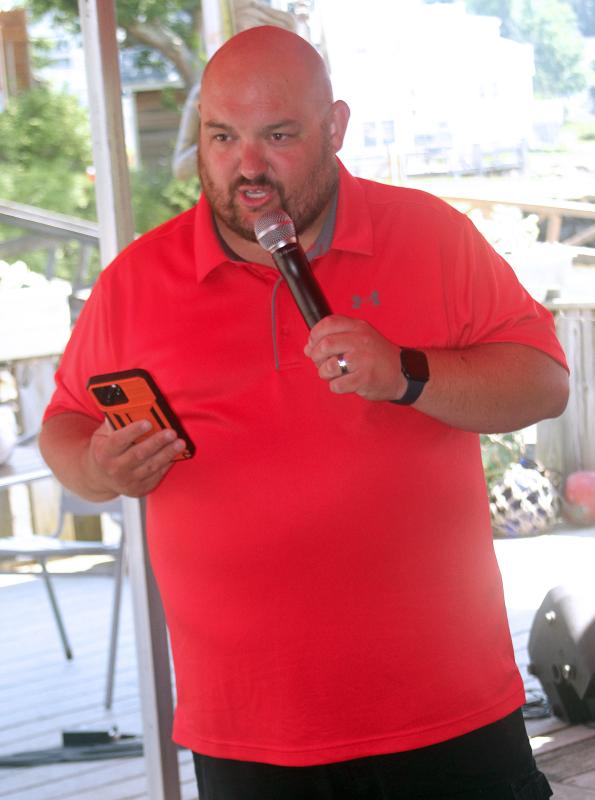 Master of ceremonies Matt James of 92Moose. STEVE EDWARDS/Boothbay Register