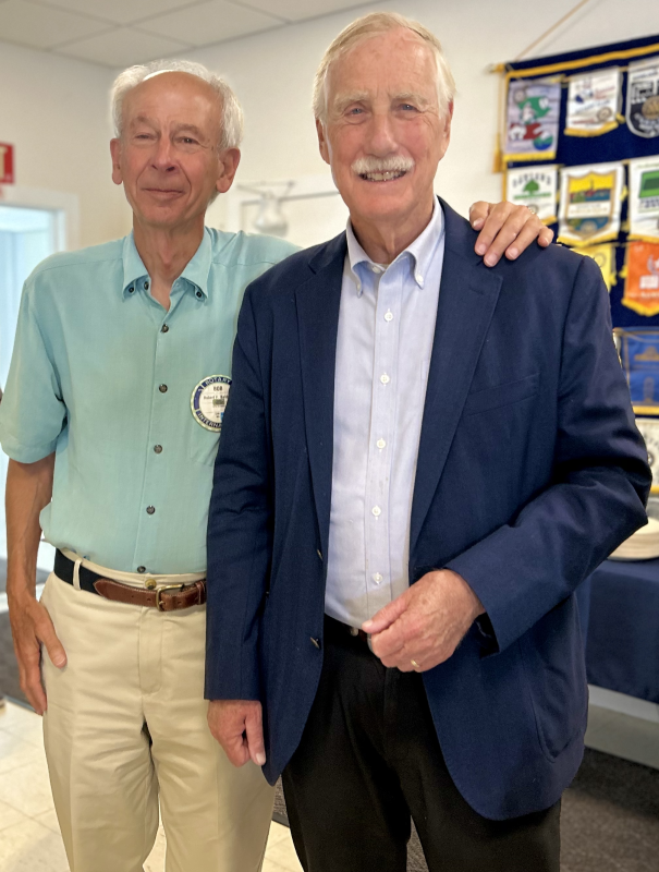 Rockport resident and Rotary member Bob Baldwin with college classmate and Maine Senator Angus King, Aug. 27, in Camden. (Photo by Lynda Clancy)