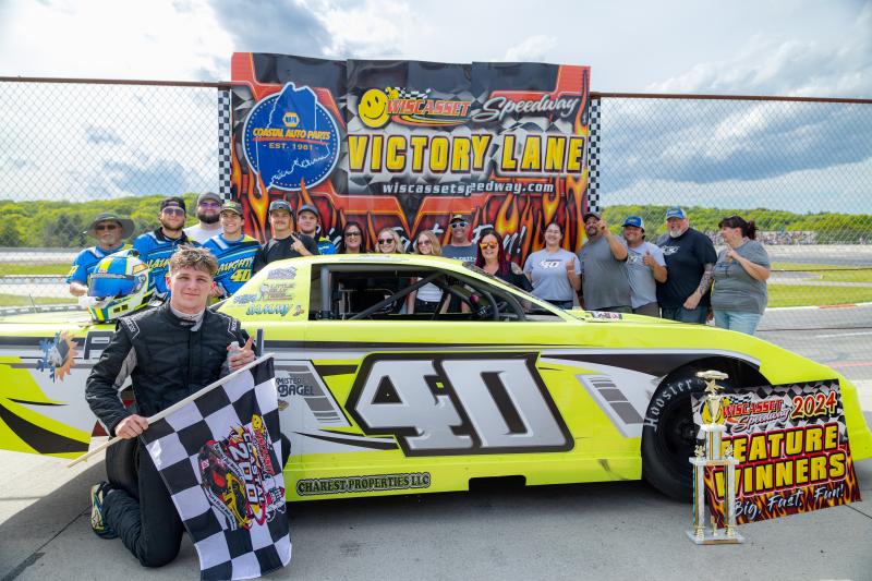 Dan McKeage Jr. picked up his first career championship on Saturday night in the Strictly Streets. Attached is a full team photo from earlier this season. Jasen Dickey Photography