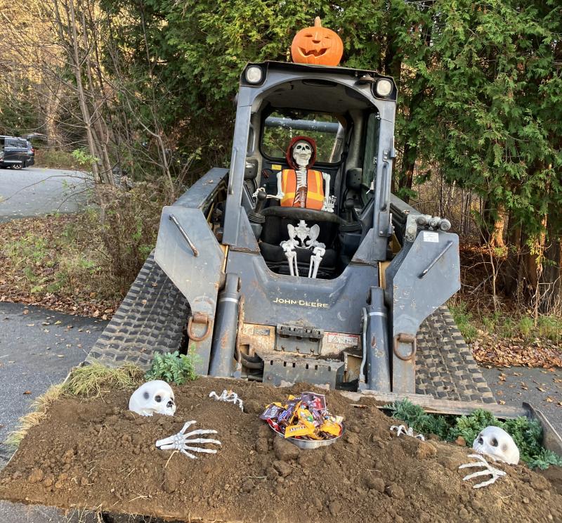 SIA Halloween decoration. Leigh Sherrill photo SIA Halloween. Leigh Sherrill photo