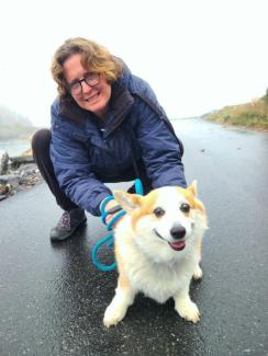Laurie Rollins volunteers as a dog walker. Eleanor Cade Busby photo Rollins volunteers as a dog walker.