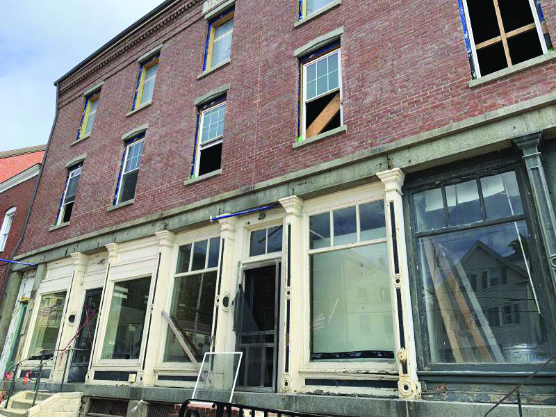 Wawenock block in downtown Wiscasset Aug. 21, after scaffolding that had long been there was removed. Work on the building continued. SUSAN JOHNS/Wiscasset Newspaper Wawenock block in downtown Wiscasset Aug. 21, after scaffolding that had long been there was removed. Work on the building continued. SUSAN JOHNS/Wiscasset Newspaper