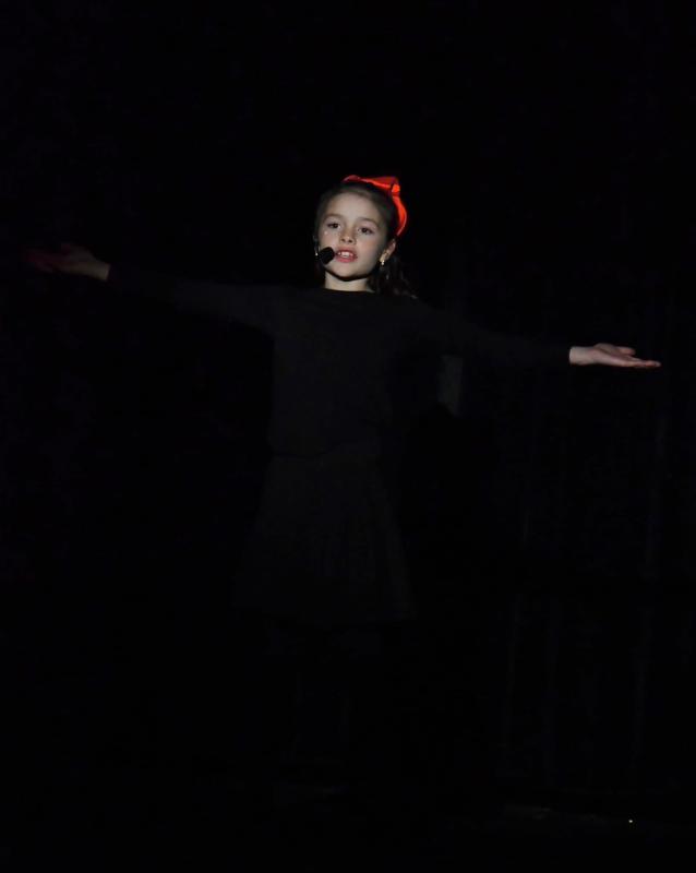 Iris Adams opens the show with an endearing performance of "Where Are You, Christmas?" Iris Adams opens the show with an endearing performance of "Where Are You, Christmas?"