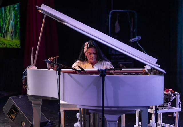 Dr. Lisa Cheryl Thomas returns to the Waldo Theatre Oct. 10. Courtesy of the artist