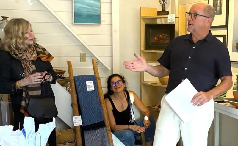 Auctioneer Peter Panagore. LISA KRISTOFF/Boothbay Register