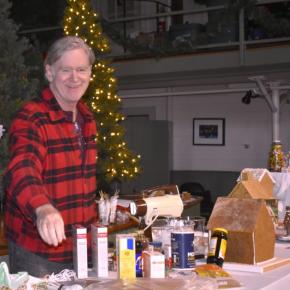 Gingerbread class instructor Kevin Kiley, LISA KRISTOFF/Boothbay Register