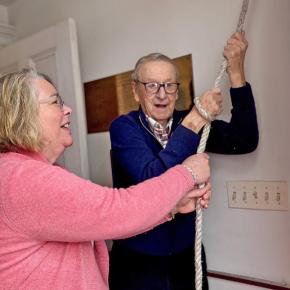 Alan Lewis and his daughter Debbie Hogate ring the bell Jan. 18 after six-month hiatus. Hal Moorefield photo