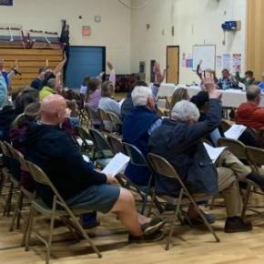 Residents at the CSD annual budget meeting April 28. ISABELLE CURTIS/Boothbay Register