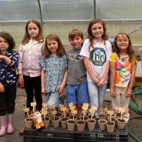 Veggies to Table kicked off its expanded educational offerings with "Tiny Farmers," an opportunity for children to get their hands dirty while learning about the process of growing food. Courtesy of Erica Berman.