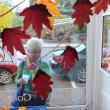 Pam O’Connor checks out the decorated store fronts at the Harbor Crawl in Boothbay Harbor. RYAN LEIGHTON/Boothbay Register 