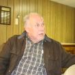 Barry Hathorne, vice chairman of the Edgecomb Planning Board, looks back in the audience to Fire Chief Roy Potter as he explains the board’s decision to make a smaller ordinance review committee that does not include Potter as a voting member. SUSAN JOHNS/Wiscasset Newspaper