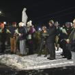 Community members brave the cold. ISABELLE CURTIS/Boothbay Register