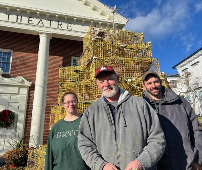 Clint Collamore, forefront, with Sierra and Buddy Poland brought holiday spirit outdoors at the Waldo Theatre. Courtesy of Kelli Westcott McCannell