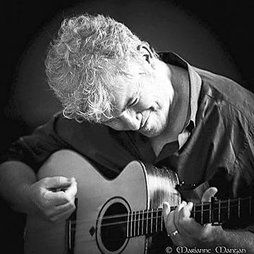 Gabriel Donohue to perform at the 727 Ocean Sunset Bar at Smuggler's Cove Inn, East Boothbay. Courtesy of Patricia Royall