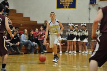Andrew Hallinan looks for someone to pass to. BEN BULKELEY/Boothbay Register