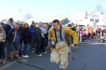Codfish relay. SUE MELLO/Boothbay Register