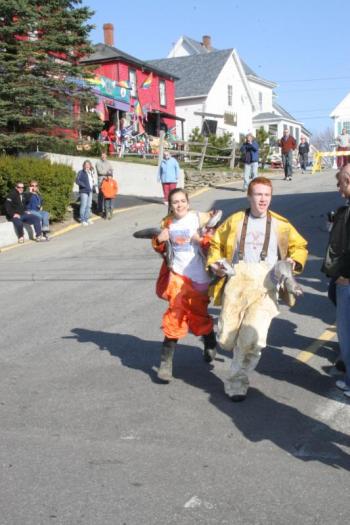 Codfish relay. KEVIN BURNHAM/Boothbay Register Codfish relay. KEVIN BURNHAM/Boothbay Register