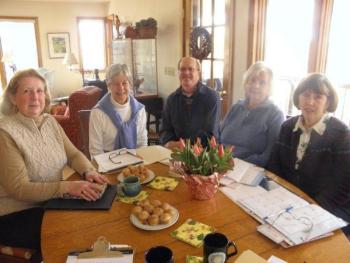 This lively group of ladies is working diligently to create another beautiful Home and Garden Tour. From left are Nan Jackson, Jane Lunt, Greg Bond, Pat McMurry and Irene Gerny. Courtesy of Leslie Cook