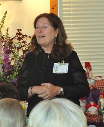 Betsey-Ann Golan of Common Folk Farm answers questions from Garden Club Federation of Maine members about harvesting lavender. LISA KRISTOFF/Boothbay Register Betsey-Ann Golan of Common Folk Farm answers questions from Garden Club Federation of Maine members about harvesting lavender. LISA KRISTOFF/Boothbay Register