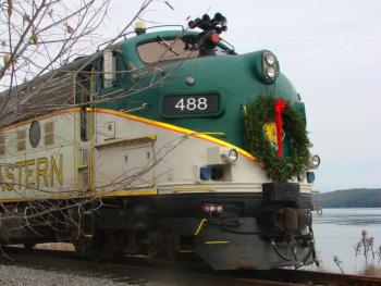 Maine Central Railroad’s Toys ‘n’ Turkeys Train pulls into Wiscasset on November 16. SUSAN JOHNS/Wiscasset Newspaper Maine Eastern Railroad train