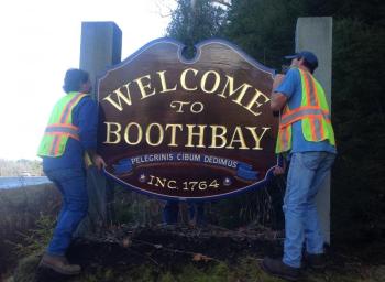 Boothbay sign