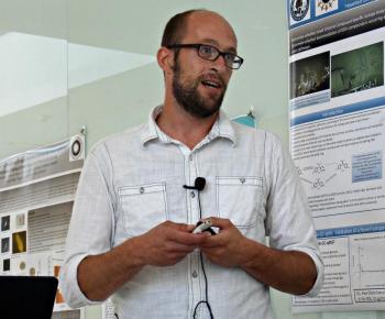 Stephen Blanchard talks about domoic acid, which is excreted by the diatom Pseudo-nitzschia under stressful conditions, and its effect on the phytoplankton community. KATRINA CLARK/Boothbay Register