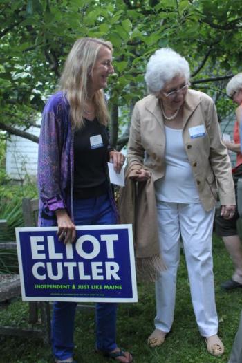 Photo of Susan Endicott and Lola O’Byrne