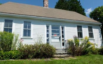The former MacNab's Tea Room in Boothbay