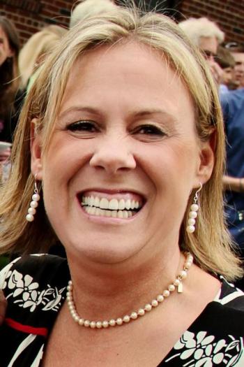 photo of stephanie Hawke