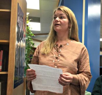 Teacher Tanya Hammond address the school committee at the Jan. 28 meeting. KATRINA CLARK/Boothbay Register