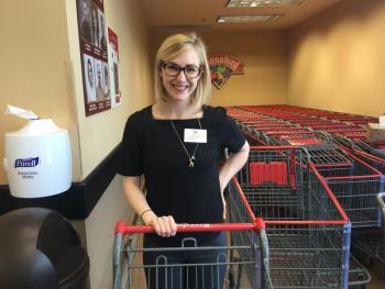 Sarah Greenman came from the Gardiner Hannaford to greet customers and offer shopping carts. SUZI THAYER/Boothbay Register