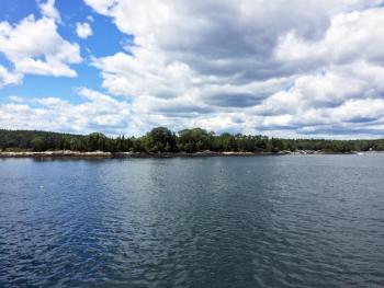Approaching Cabbage Island on the Bennie Alice. SUZI THAYER/Boothbay Register