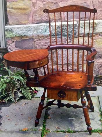 A writing arm Windsor chair built by Jeff Koopus is loosely based on examples made by E.B.Tracy of Lisbon, Connecticut, around 1780. Courtesy of Jeff Koopus