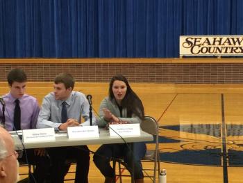 Molly Thibault makes a point about assault weapons use in mass shootings during the town hall debate. KATRINA CLARK/Boothbay Register