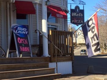 Mel’s Place Pizza Wood Fired Pizza is open for business all winter. SUZI THAYER/Boothbay Register