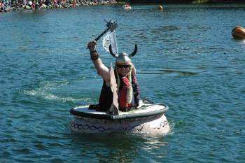 The 10th annual Damariscotta Pumkinfest & Regatta on Columbus Day Weekend includes the legendary Pumpkinboat Regatta (on Sunday afternoon, Oct. 9), the famed Pumpkin Derby, the Monty Pythonesque “Pumpkin Catapult” and Giant Slingshot Fun, and the Official Giant Pumpkin Parade (on Saturday afternoon, Oct. 8). Courtesy photo