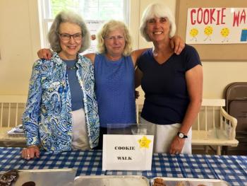 “Cookie Ladies” Barbara Widmeyer, left, Nancy Harriman and Sue McLeod. SUZI THAYER/Boothbay Register