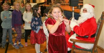Miss Eleanor is having a fine time in all of her finery. LISA KRISTOFF/Boothbay Register