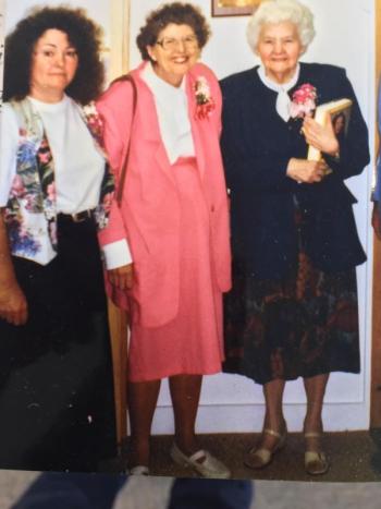 An older photo of Linda Brewer, with previous librarians Priscilla Harriman, middle, and Marge Barter. Courtesy of Linda Brewer
