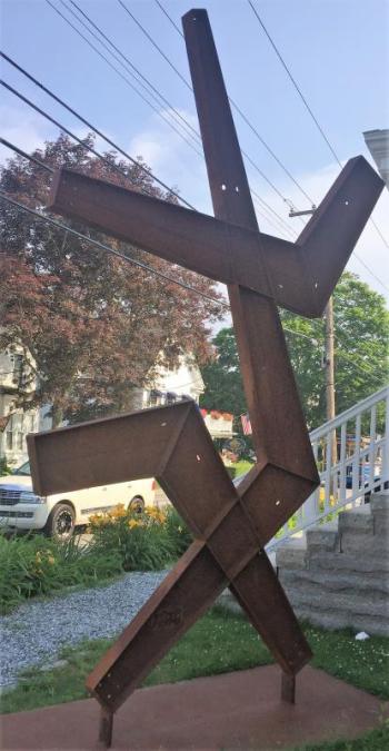 “Ain’t My First Rodeo” steel sculpture by Warren-based artist Jay “J-Bone” Sawyer at the Opera House at Boothbay Harbor. Jay “J-Bone” Sawyer