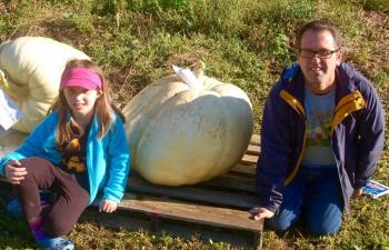 Cassandra, 9, and Jonathan Doyle of Mechanic Falls. ART MAYERS/Wiscasset Newspaper