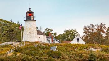 Burnt Island Lighhouse. Mike Leonard photo