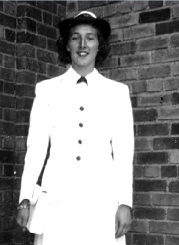 Pearl Brewer Skoll, Seaman First Class, Navy WAVES