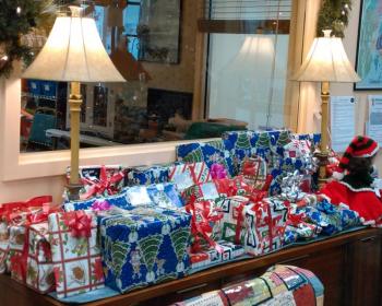 Free, wrapped children’s gifts are being distributed at the Community Center between Dec. 12 and Dec. 20. JANE CARPENTER/Boothbay Register