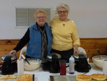 Nancy Van Dyke, left, and Sue Burge keep the waffle station shipshape. JANE CARPENTER/Boothbay Register