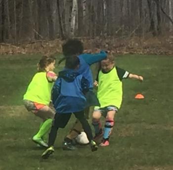 I’ve got it ... no, I’ve got it ... LISA KRISTOFF/Boothbay Register