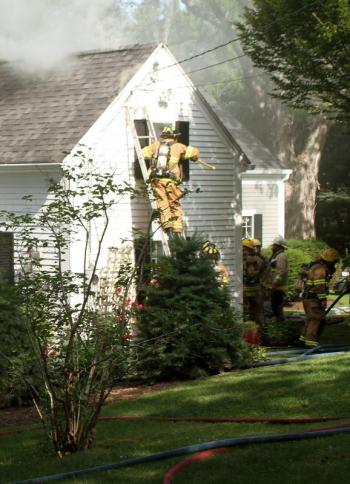Fire at 26 Logan Road, Boothbay Harbor July 16. STEVE EDWARDS/Boothbay Register test