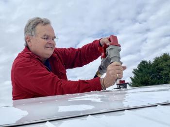 Bangor’s Bob Ericson fuels up his Cessna 150 at Wiscasset Municipal Airport Oct. 11. SUSAN JOHNS/Wiscasset Newspaper