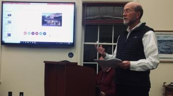 LincolnHealth President Jim Donovan updates Boothbay selectmen Nov. 13 about the hospital’s annual efforts in providing health care. BILL PEARSON/Boothbay Register