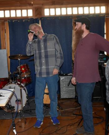 Steve Edwards hits one out of the park singing Marshall Tucker Band’s “Can’t You See.” LISA KRISTOFF/Boothbay Register